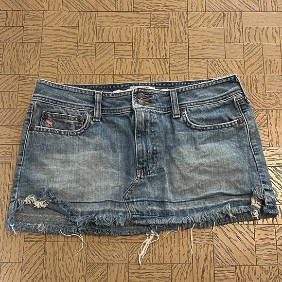 Abercrombie & Fitch Dresses & Skirts - Abercrombie & Fitch Distressed Blue Mini Skirt